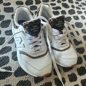 Girls size 1 new balance leopard sneakers